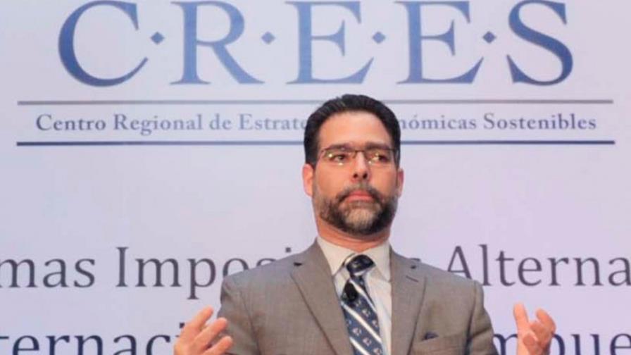 Selman dice empleo creció en motoconcho y salones de belleza