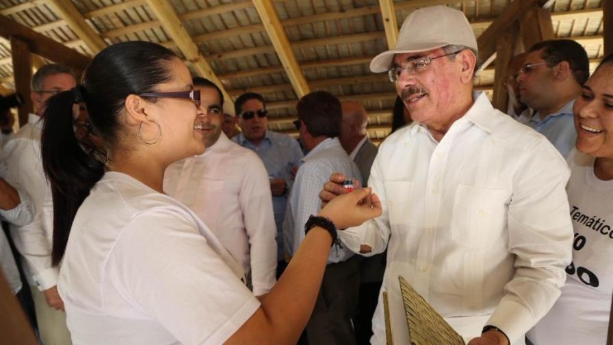 Danilo Medina inaugura cuatro obras en San José de las Matas Danilo Medina inaugura cuatro obras en San José de las Matas