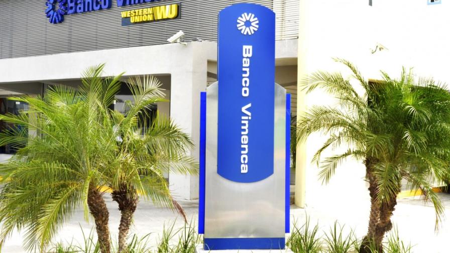 Banco Vimenca logra calificación de riesgo BBB+
