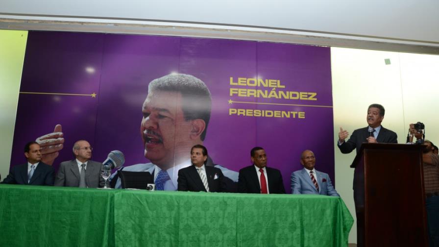 Leonel Fernández dice Policía Nacional es de las más eficaces del mundo Leonel Fernández dice Policía Nacional es de las más eficaces del mundo