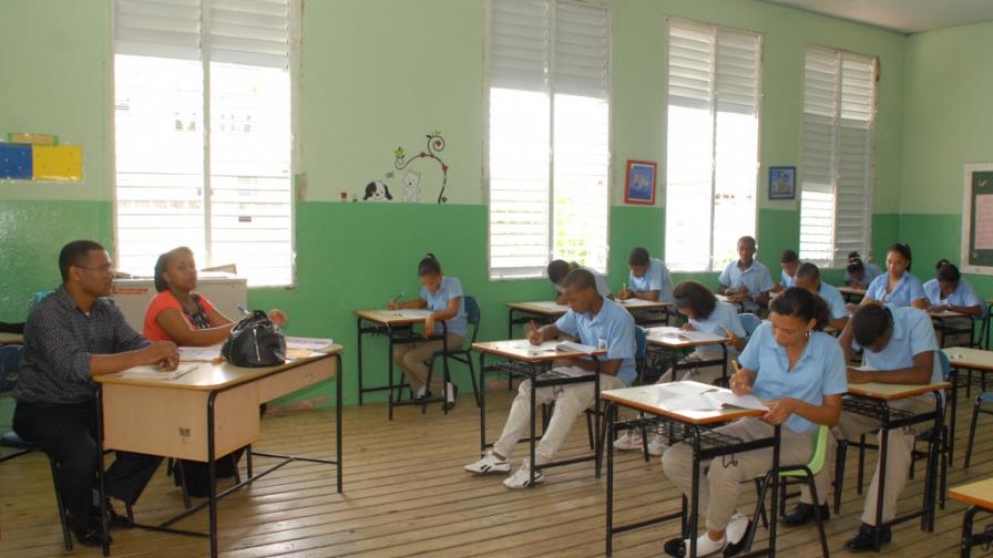 Próximo año escolar se iniciará el 17 de agosto