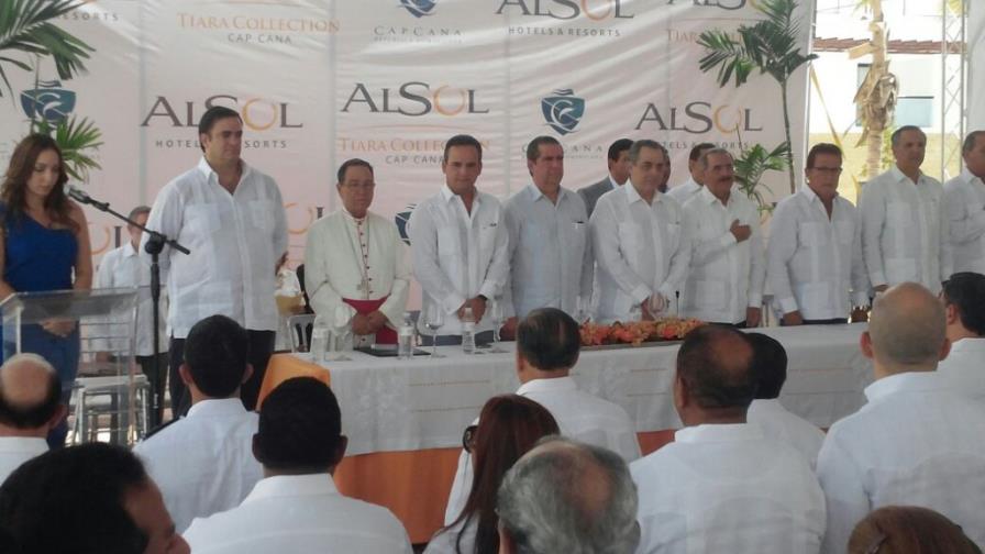 Danilo Medina preside inauguración de hotel en Cap Cana