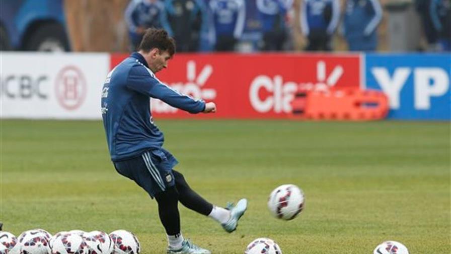 Un dedo de Messi vale más que el equipo de Jamaica, pero eso no garantiza triunfo de Argentina