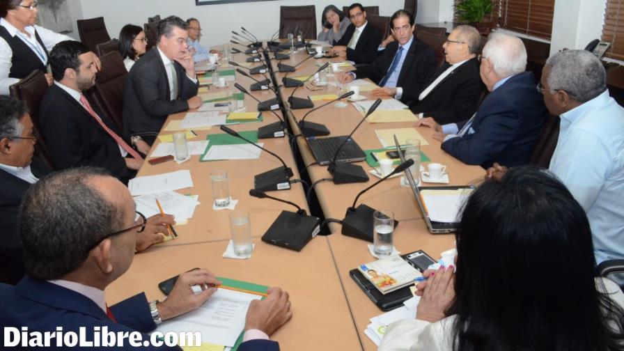 Hoy arrancan oficialmente los trabajos para el pacto eléctrico Hoy arrancan oficialmente los trabajos para el pacto eléctrico