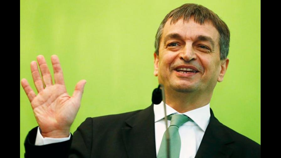 Federaciones se niegan a apoyar a Jerome Champagne para la presidencia de la FIFA