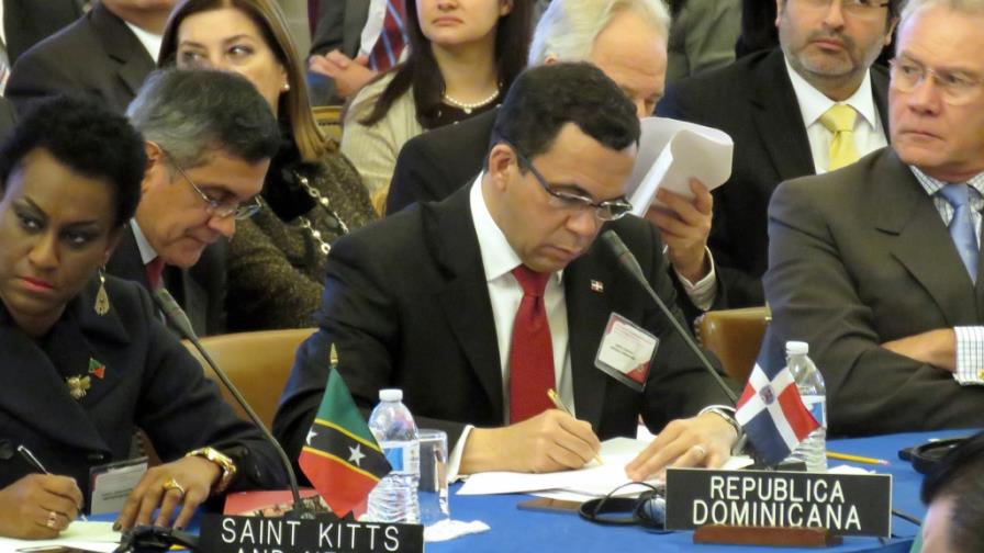 Andrés Navarro aboga para que la OEA inicie reorientación Andrés Navarro aboga para que la OEA inicie reorientación