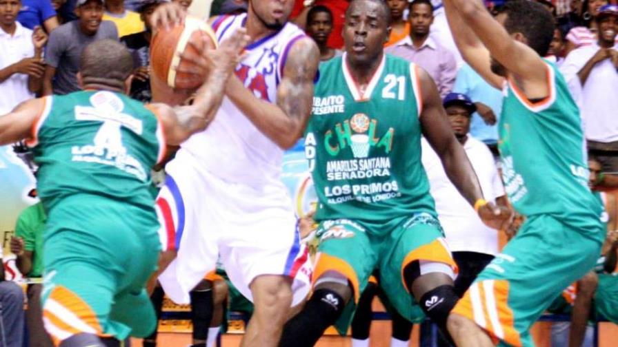 Chola con potencial para volver a la final del baloncesto superior de La Romana Chola con potencial para volver a la final del baloncesto superior de La Romana