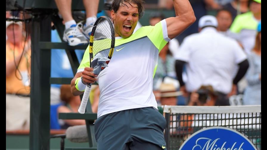 Nadal y Murray avanzan a cuartos de final en Indian Wells