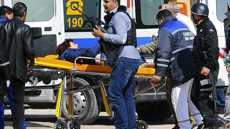 Mueren 23 en ataque a museo de Túnez