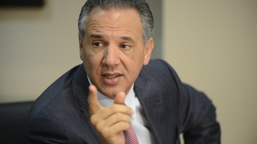 El Gobierno hace esfuerzos por el plan de titulación