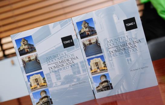 El doctor Stern presenta su libro sobre la historia de la medicina dominicana El doctor Stern presenta su libro sobre la historia de la medicina dominicana