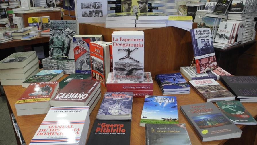 La Revolución de Abril ha inspirado una rica bibliografía La Revolución de Abril ha inspirado una rica bibliografía