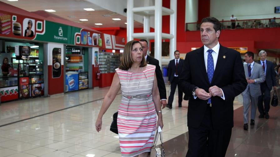 Gobernador de Nueva York llega a Cuba para asistir al inicio de la aventura Gobernador de Nueva York llega a Cuba para asistir al inicio de la aventura