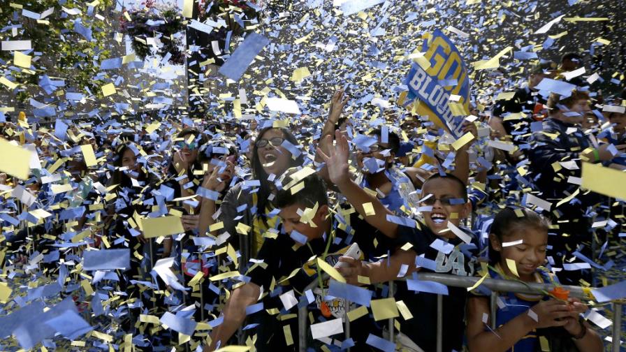 Golden State celebró con su público