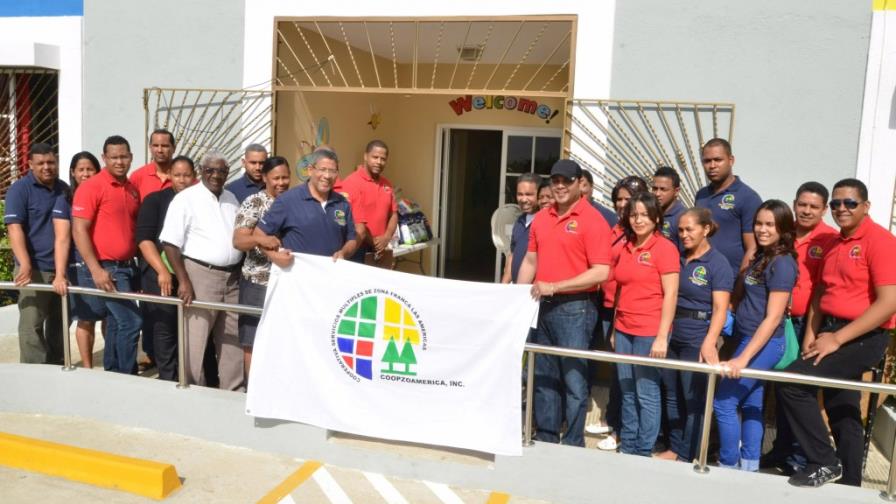 Hogar Casa de Luz recibe donativo