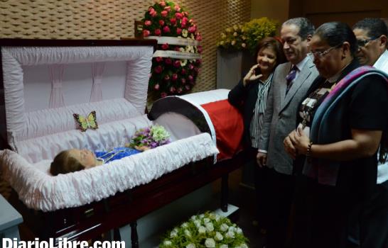 El PLD rinde honores a doña Gladys Gutiérrez