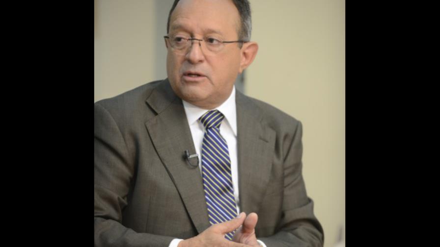 El ministro Agricultura se reúne con productores de leche