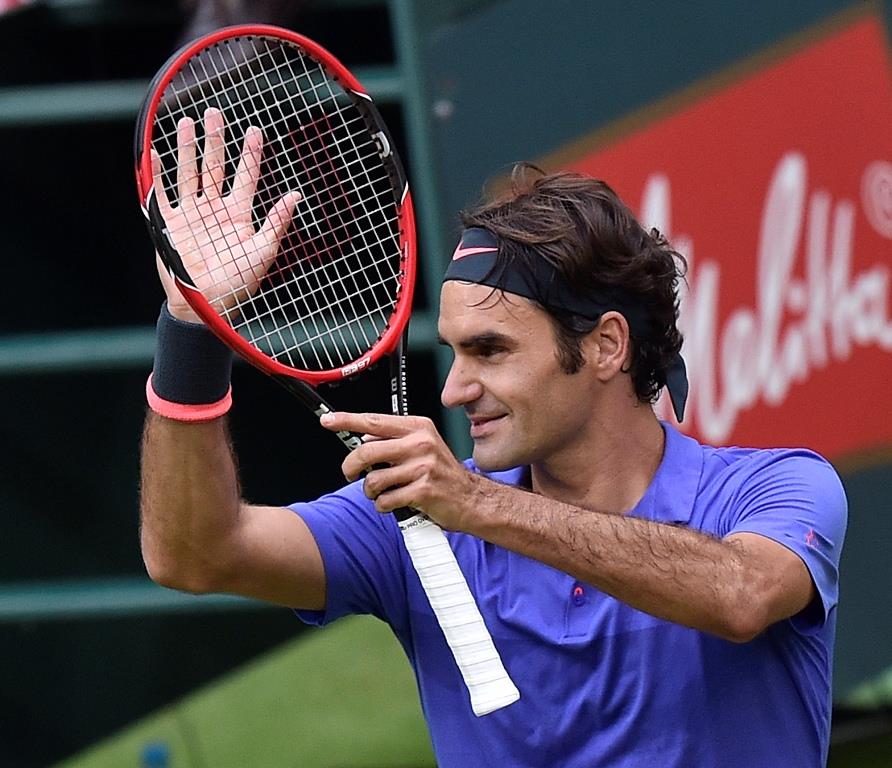 Roger Federer avanza a su décima final en Halle