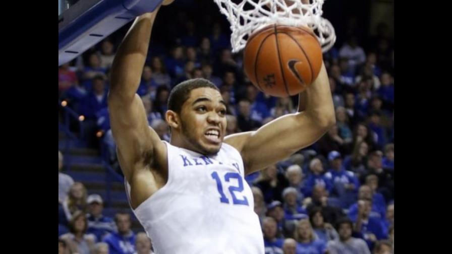 El dominicano Karl-Anthony Towns realiza práctica privada para Timberwolves