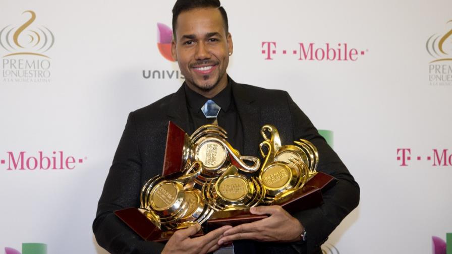 Romeo Santos y Enrique Iglesias se llevan seis Premios Lo Nuestro