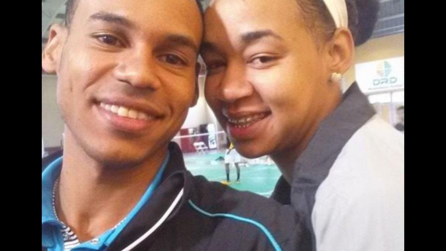 Badmintonistas Javier y Vibieca viajan a Perú a defender clasificación Juegos Panam 2015