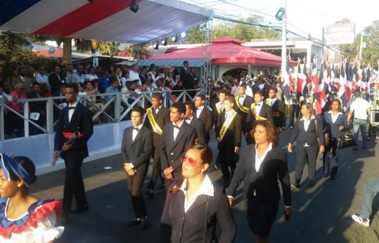 Presidente encabeza desfile por 171 aniversario de la Batalla 19 de Marzo Presidente encabeza desfile por 171 aniversario de la Batalla 19 de Marzo