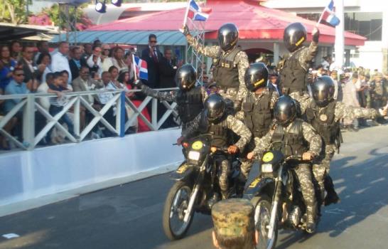 Presidente encabeza desfile por 171 aniversario de la Batalla 19 de Marzo Presidente encabeza desfile por 171 aniversario de la Batalla 19 de Marzo