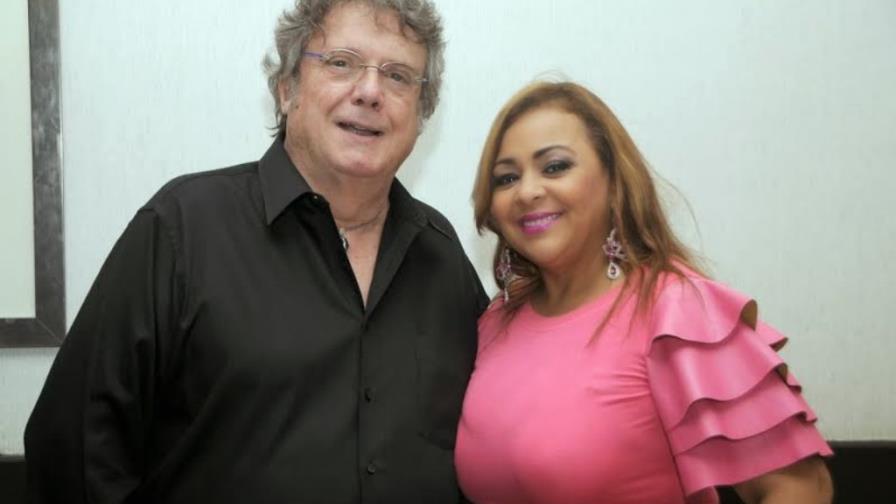 Braulio y Jackeline Estévez, mañana en el hotel Barceló