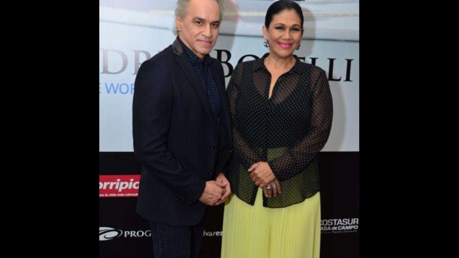 Maridalia y Molina, felices de actuar junto al tenor italiano Andrea Bocelli en Chavón