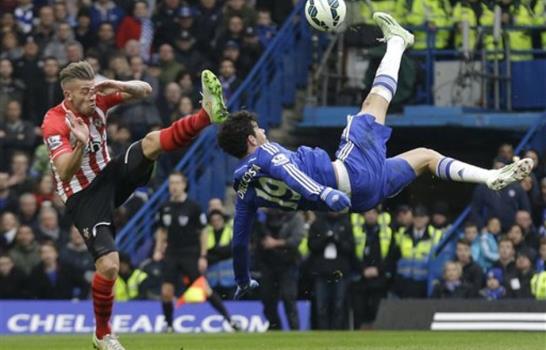 Real Madrid y Atlético de Madrid, se enfrentarán en 4tos de Champions Real Madrid y Atlético de Madrid, se enfrentarán en 4tos de Champions