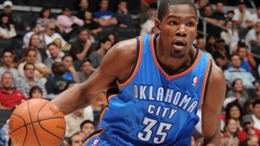 Kevin Durant con dolor en el pie, incierto su regreso a cancha Kevin Durant con dolor en el pie, incierto su regreso a cancha
