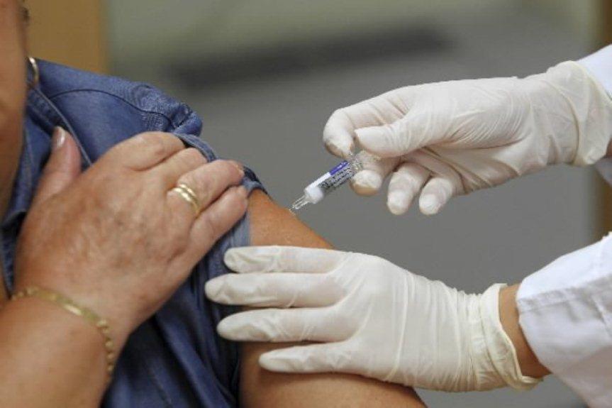 Anuncian plan para vacunar más de 56 millones de personas en América