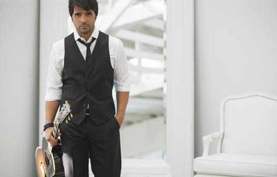 Luis Fonsi: No dejo que nadie toque mis cuentas de redes sociales