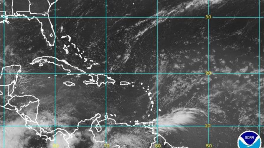Hoy habrá aguaceros con tormentas eléctricas