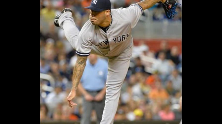 Los Yankees siguen con problemas de lesión; lanzador Santos al quirófano