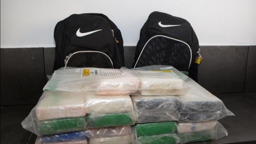 Decomisan 26 paquetes de droga en Puerto Multimodal Caucedo Decomisan 26 paquetes de droga en Puerto Multimodal Caucedo