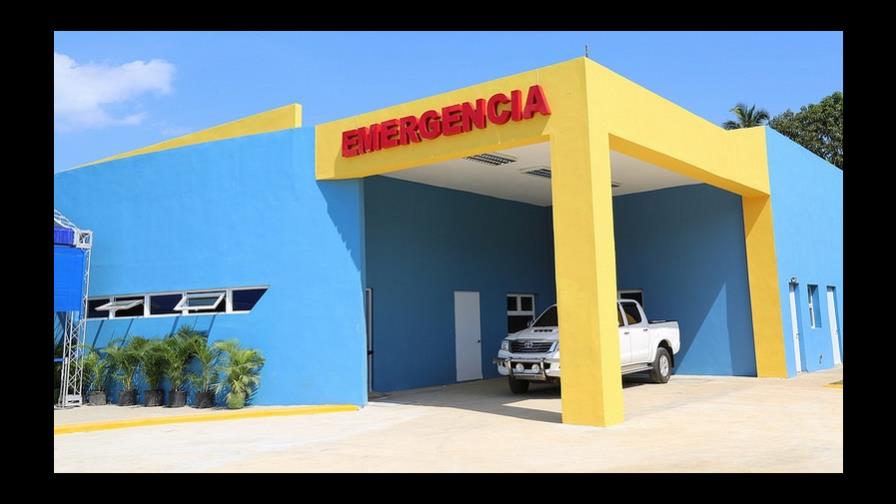 Danilo entrega un centro médico en Villa Altagracia, y dos escuelas en Los Acarrizos