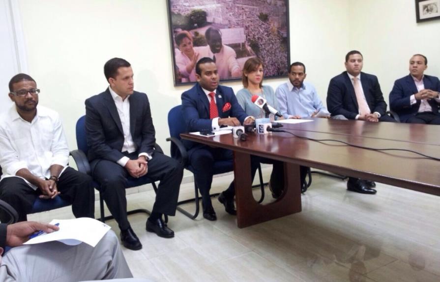 Vicepresidentes del PRD piden unidad contra reelección