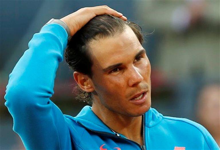 Declive de Rafael Nadal abre oportunidad a otros jugadores de tenis en el Roland Garros