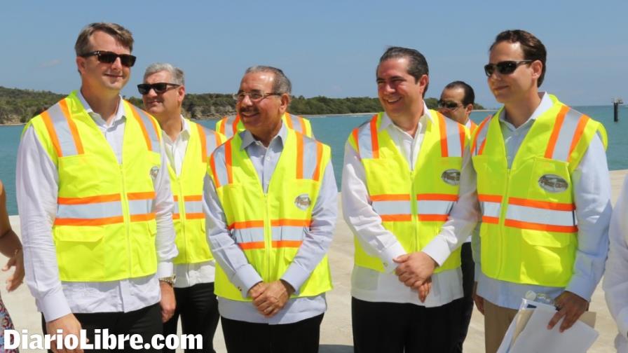 Dan apoyo oficial para inversiones del turismo