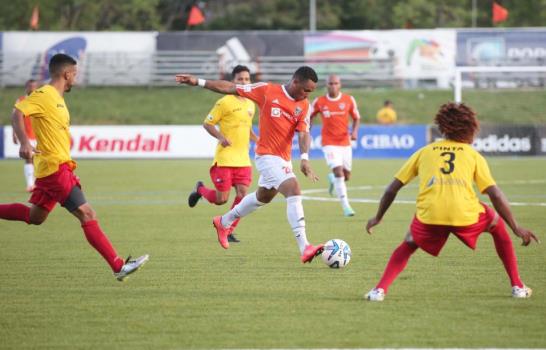 Barcelona respira y los Delfines dieron la gran sorpresa en una LDF al rojo vivo