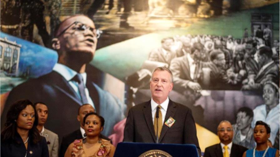 Alcalde de Nueva York sugiere boicot al turismo dominicano por deportaciones de haitianos Alcalde de Nueva York sugiere boicot al turismo dominicano por deportaciones de haitianos