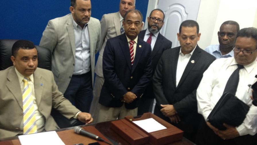 Fiscalía La Romana pide disculpas a dirigente político por error en allanamiento