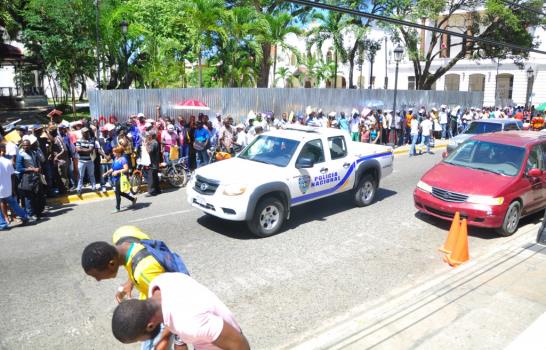 Interior y Policía inicia verificación datos de extranjeros en Santiago