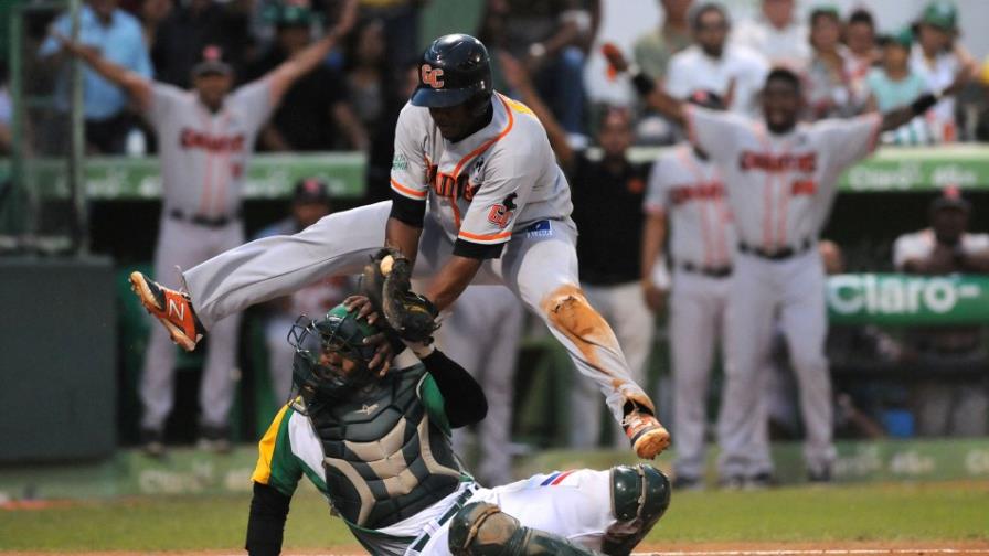 Gigantes del Cibao ganan 3ro seguido y dominan serie final frente a las Estrellas