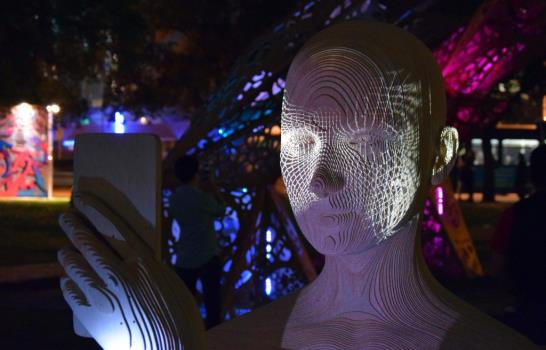 Narcissus, arte interactivo en español para caricaturizar los selfis Narcissus, arte interactivo en español para caricaturizar los selfis