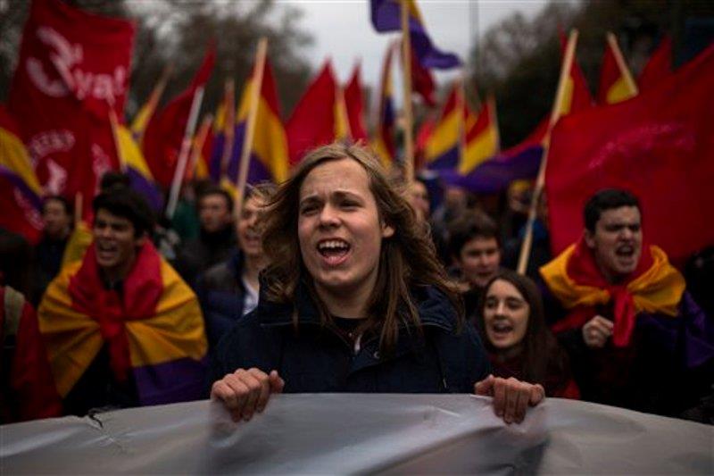 En España se manifiestan contra medidas de austeridad