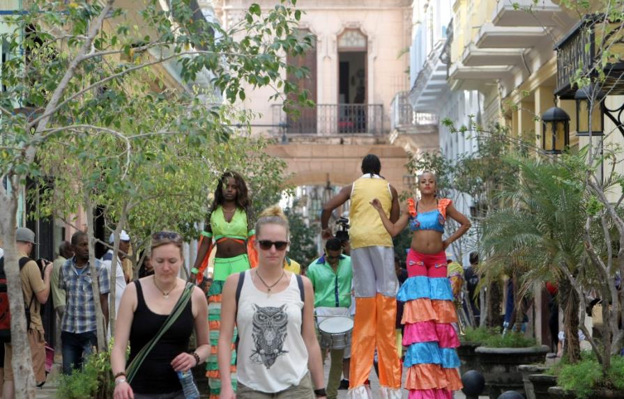 Cuba recibe un millón de turistas en los primeros tres meses de 2015