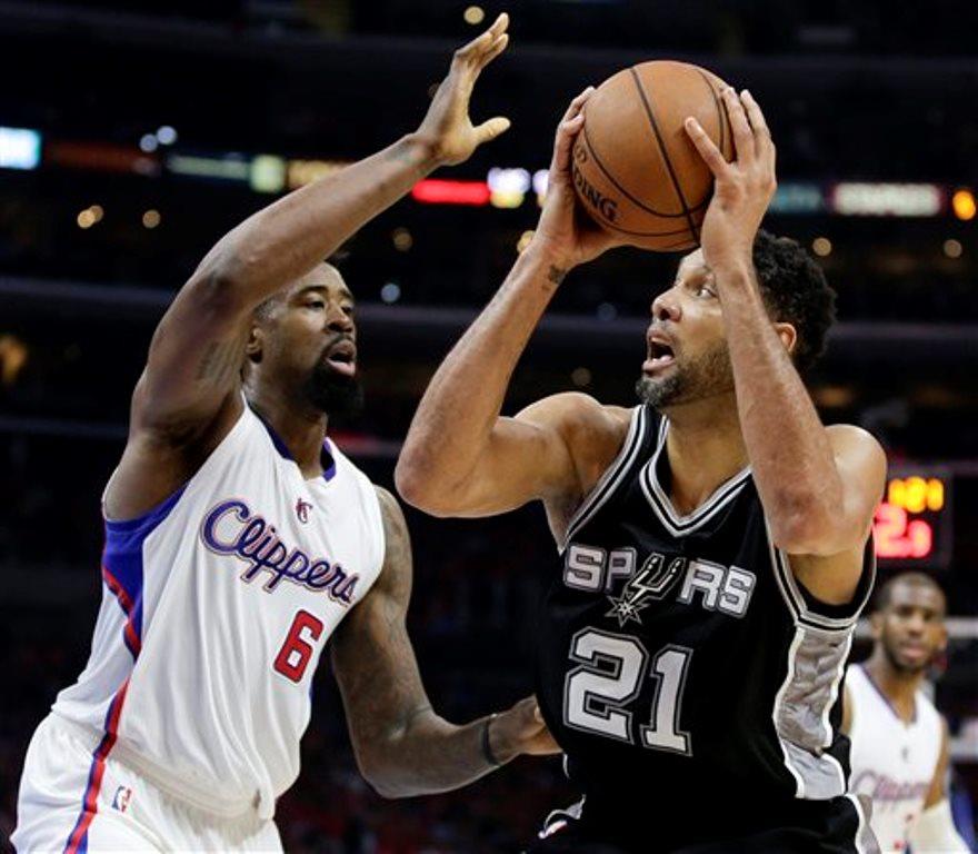 Duncan y Leonard protagonizan triunfo de Spurs ante Clippers