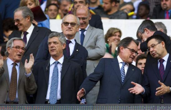 El Depor obra el milagro en el día que Xavi se despidió del Camp Nou